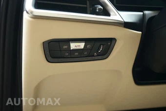 2025 BMW 3 Series Sedan 330i - miniatura 21