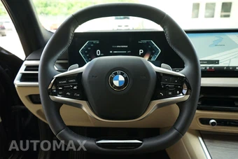 2025 BMW 3 Series Sedan 330i - miniatura 6