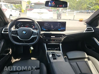 2025 BMW 3 Series Sedan 330i - miniatura 17