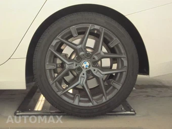 2025 BMW 3 Series Sedan 330i - miniatura 12