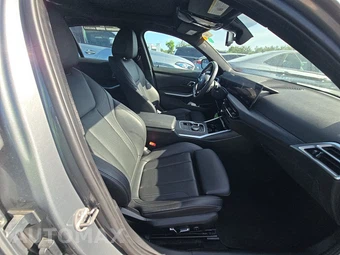 2025 BMW 3 Series Sedan 330i - miniatura 14