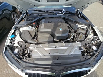 2025 BMW 3 Series Sedan 330i - miniatura 16