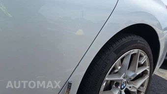 2025 BMW 3 Series Sedan 330i - miniatura 23