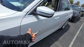 2025 BMW 3 Series Sedan 330i - miniatura 25