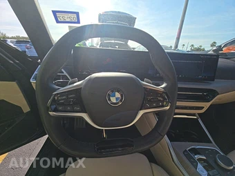 2025 BMW 3 Series Sedan 330i - miniatura 16