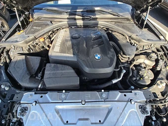 2025 BMW 3 Series Sedan 330i - miniatura 22