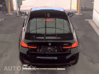 2025 BMW 3 Series Sedan 330i - miniatura 6