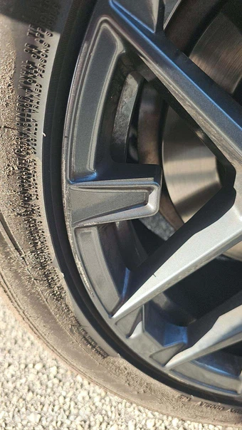 2025 BMW 3 Series Sedan 330i - miniatura 41