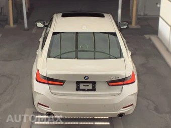 2025 BMW 3 Series Sedan 330i - miniatura 6