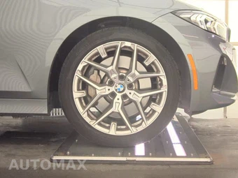 2025 BMW 3 Series Sedan 330i - miniatura 10