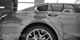 2025 BMW 3 Series Sedan 330i - miniatura 30
