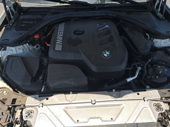 2025 BMW 3 Series Sedan 330i – miniatura 16