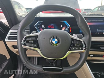 2025 BMW 3 Series Sedan 330i - miniatura 16
