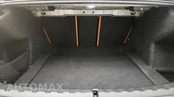 2025 BMW 3 Series Sedan 330i - miniatura 33