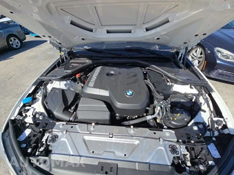2025 BMW 3 Series Sedan 330i - miniatura 15