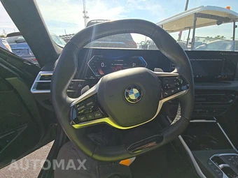2025 BMW 3 Series Sedan 330i - miniatura 16