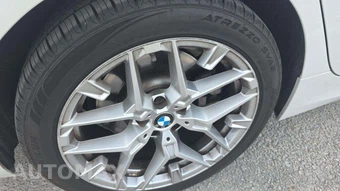 2025 BMW 3 Series Sedan 330i - miniatura 31