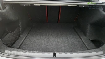 2025 BMW 3 Series Sedan 330i - miniatura 28