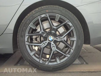 2025 BMW 3 Series Sedan 330i - miniatura 12