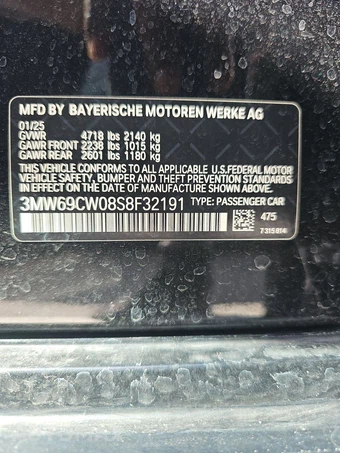 2025 BMW 3 Series Sedan 330i - miniatura 21