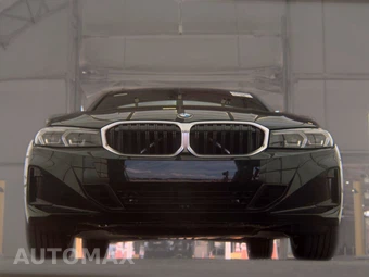 2025 BMW 3 Series Sedan 330i - miniatura 3