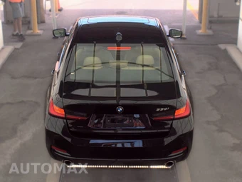 2025 BMW 3 Series Sedan 330i - miniatura 6