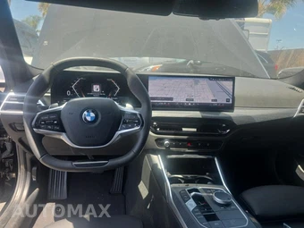 2025 BMW 3 Series Sedan 330i - miniatura 14
