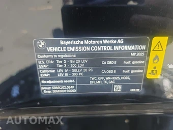 2025 BMW 3 Series Sedan 330i - miniatura 25
