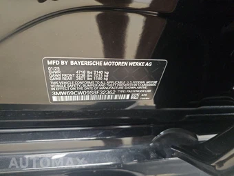 2025 BMW 3 Series Sedan 330i - miniatura 14