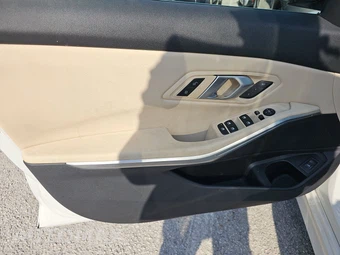 2025 BMW 3 Series Sedan 330i - miniatura 15