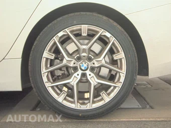 2025 BMW 3 Series Sedan 330i - miniatura 12