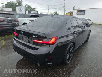 2025 BMW 3 Series Sedan 330i M SPORT LINE - miniatura 3