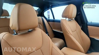2025 BMW 3 Series Sedan 330i - miniatura 35