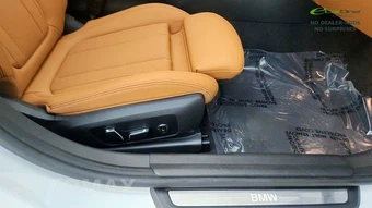 2025 BMW 3 Series Sedan 330i - miniatura 36
