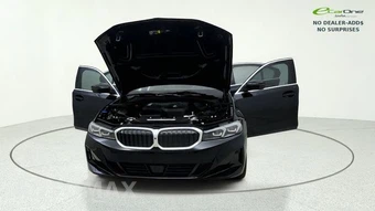 2025 BMW 3 Series Sedan 330i xDrive - miniatura 11