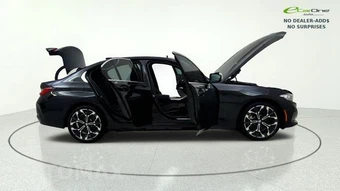 2025 BMW 3 Series Sedan 330i xDrive - miniatura 9