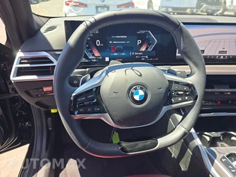 2025 BMW 3 Series Sedan 330i xDrive - miniatura 10