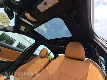 2025 BMW 3 Series Sedan 330i xDrive - miniatura 11