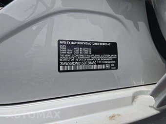 2025 BMW 3 Series Sedan 330i xDrive - miniatura 5