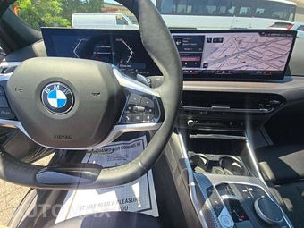 2025 BMW 3 Series Sedan 330i xDrive - miniatura 10