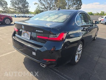 2025 BMW 3 Series Sedan 330i xDrive - miniatura 4