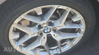 2025 BMW 3 Series Sedan 330i xDrive - miniatura 25