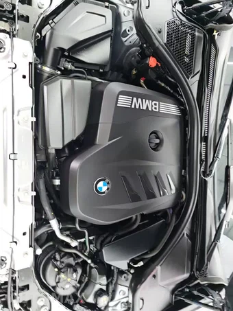 2025 BMW 3 Series Sedan 330i xDrive - miniatura 23