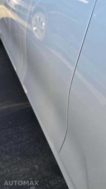 2025 BMW 3 Series Sedan 330i xDrive - miniatura 23