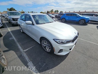 2025 BMW 3 Series Sedan 330i xDrive - miniatura 3