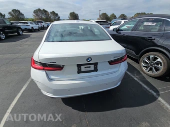 2025 BMW 3 Series Sedan 330i xDrive - miniatura 5