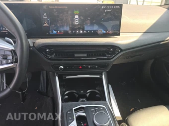 2025 BMW 3 Series Sedan 330i xDrive - miniatura 11
