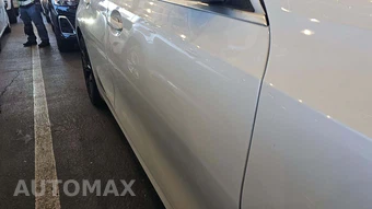 2025 BMW 3 Series Sedan 330i xDrive - miniatura 26