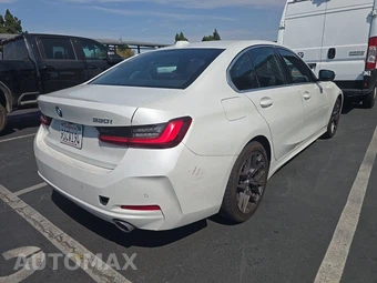 2025 BMW 3 Series Sedan 330i xDrive - miniatura 4