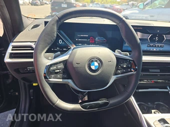 2025 BMW 3 Series Sedan 330i xDrive - miniatura 10